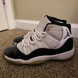 Jordan’s Concord no box size 5 in men’s 6.5 womans